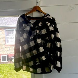 I lost a lot of weight so it doesn’t fit no more but I still love it